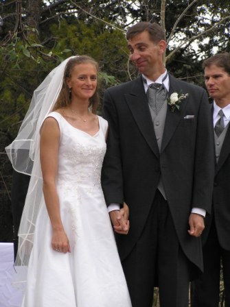 Mr & Mrs (can you see the shock on Donna's face?)